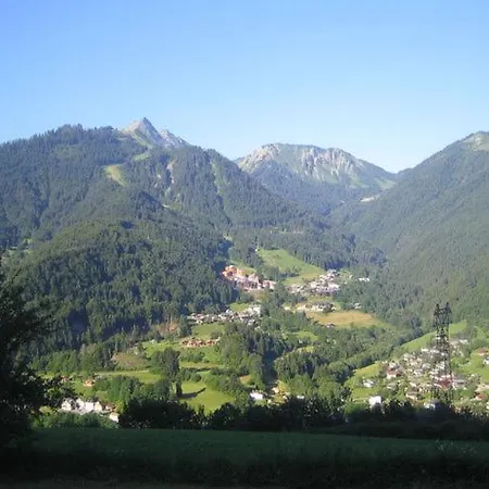 Chalet Spacious Chalet With Terrace In *